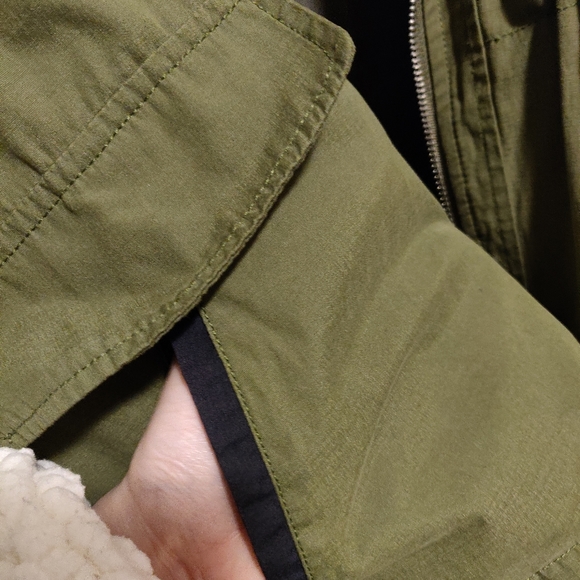 🌠2/$35🌠 Korean Army Green Lined Spring Jacket - Picture 5 of 7
